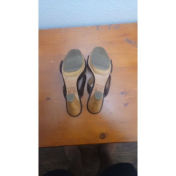 Frye gerry slide Brown Leather Heeled Sandals With Buckle Accents - Size 7.5 - Picture 7 of 11